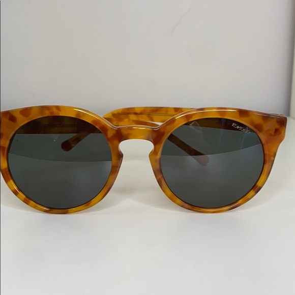 Komono Sunglasses Lulu Caramel Tortoise Cat Eye - Picture 8 of 16